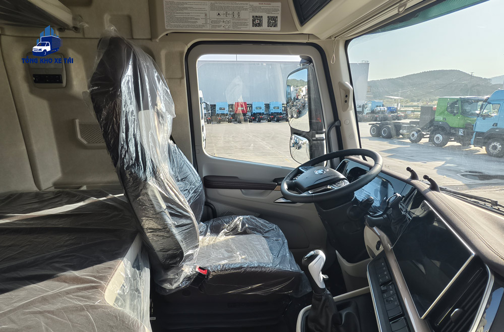 Đầu kéo Chenglong HK 470HP - Cầu Láp